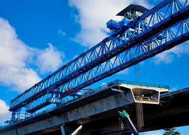 Obenliegender doppelter Strahln-konkrete Abschussrampen-Crane Bridge Girder Erecting For-Eisenbahn