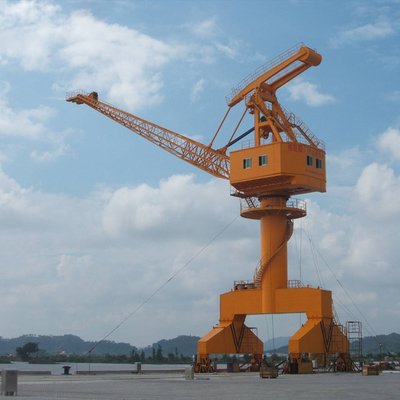 Beweglicher Hafen-Portal-Crane Shipyard Container Jib Luffing-Dock 80t