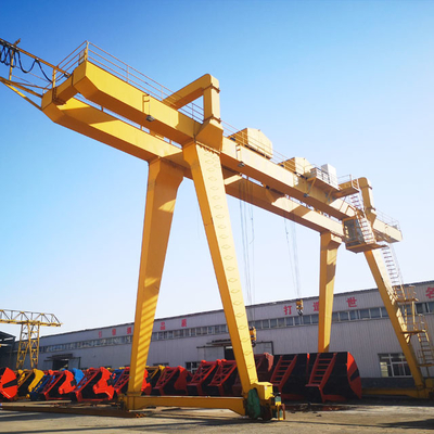 Elektrischer doppelter Rahmen Träger-Bock-Crane Industrial Uses A, der 50M/MIN anhebt