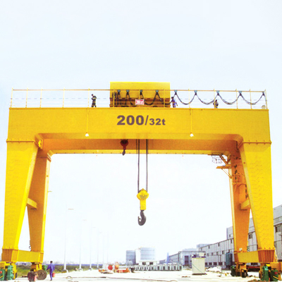 Elektrischer doppelter Rahmen Träger-Bock-Crane Industrial Uses A, der 50M/MIN anhebt